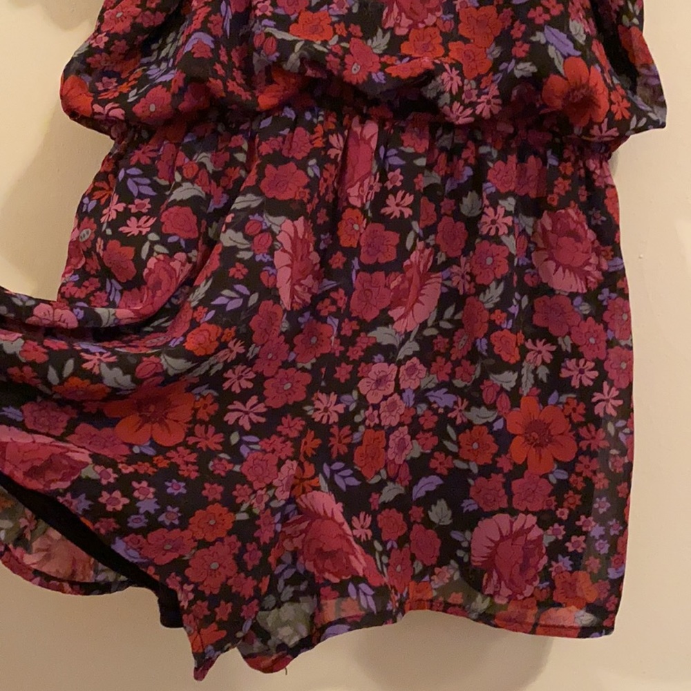 Romper - Picture 4 of 4